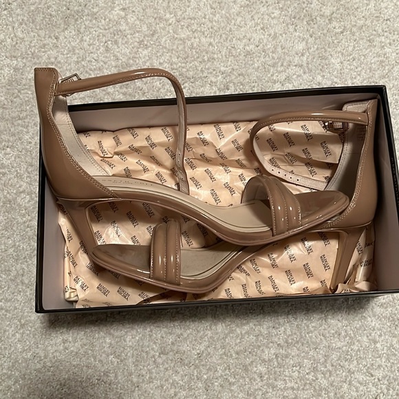 Kenneth Cole cream color heels - Picture 1 of 5